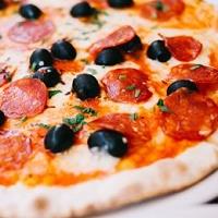 Zapieczona Rustykalna PIZZA